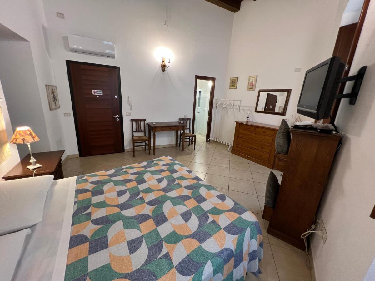 Caralis Holiday Cagliari Buitenkant foto