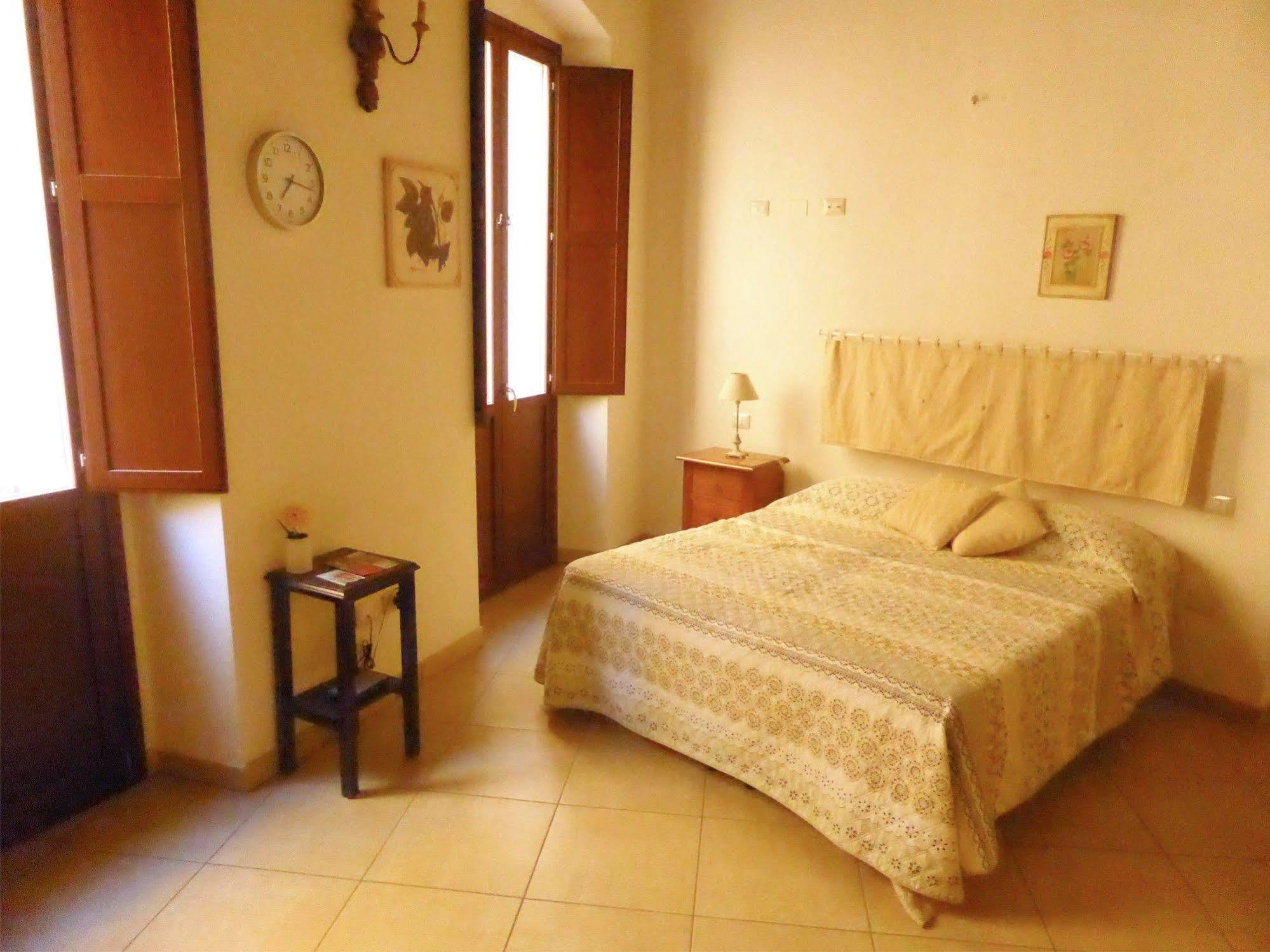 Caralis Holiday Cagliari Buitenkant foto